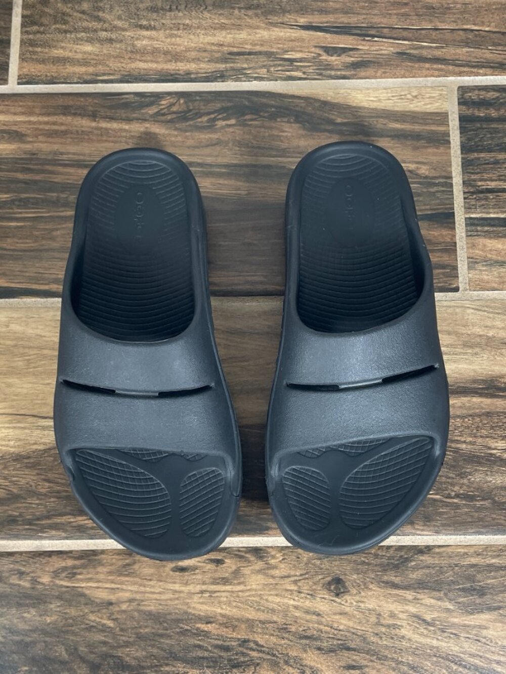 OOFOS OOahh Shoes Womens Size 7 Black Recovery Comfort Slip On Slide Sandals - Picture 13 of 14